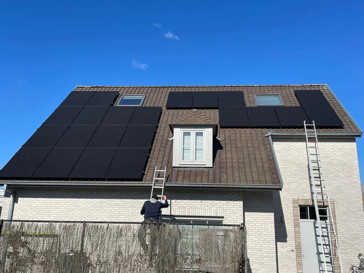 Zonnepanelen + Batterij + Slimme Sturing Waregem (8790) — Erkend installateur Solarnation Zonnepanelen + Batterij + Slimme Sturing installatie Waregem — Solarnation