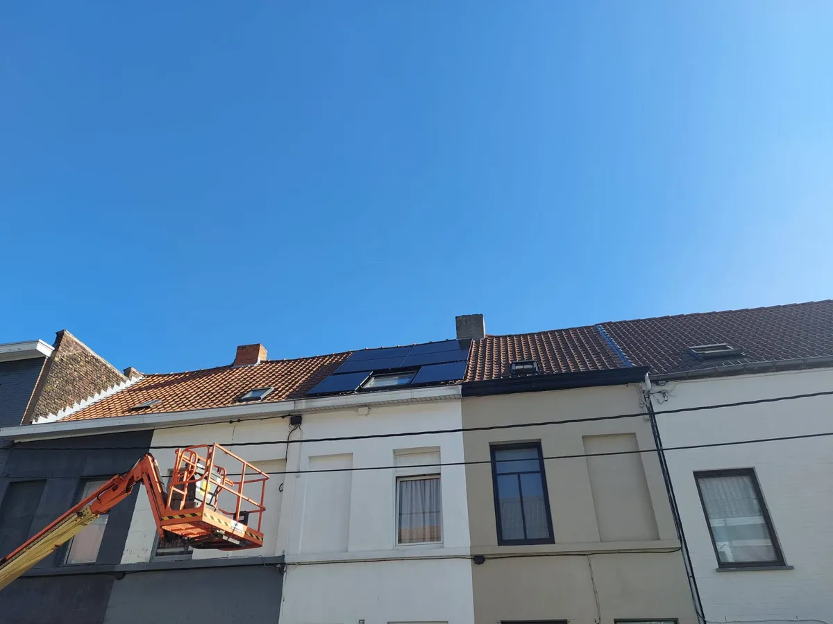 Zonnepanelen installatie Kortrijk — Solarnation