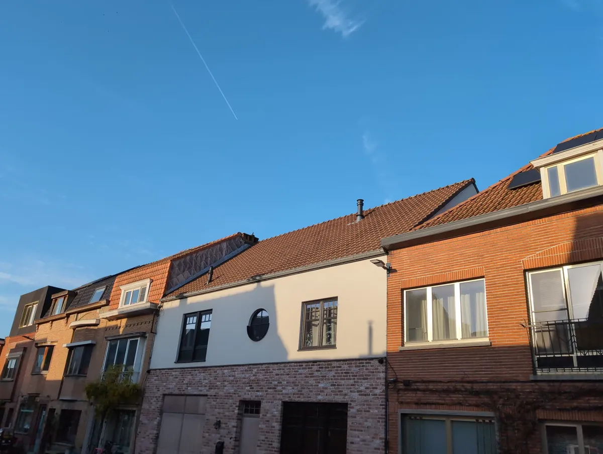 Zonnepanelen + Batterij + Slimme Sturing installatie Gent — Solarnation
