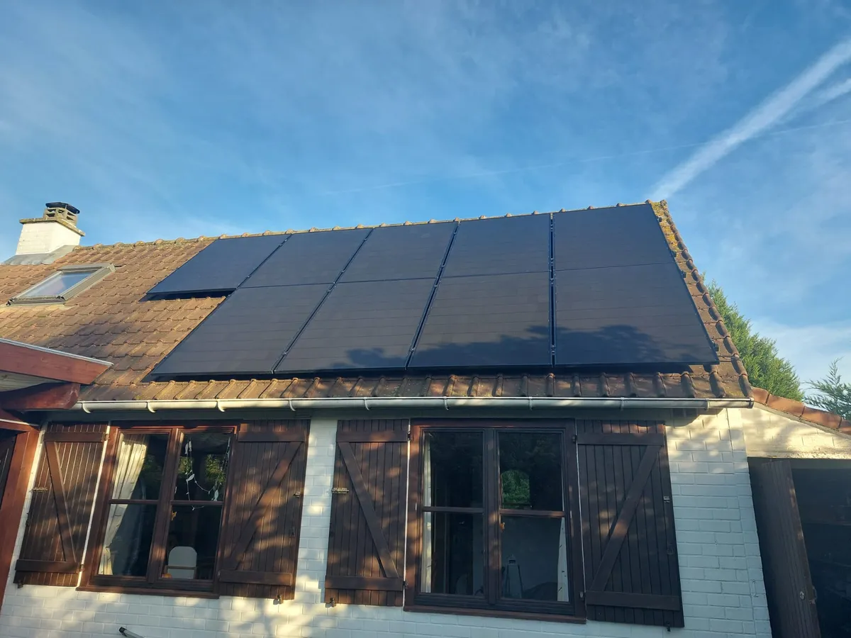 Zonnepanelen + Batterij + Slimme Sturing De Panne