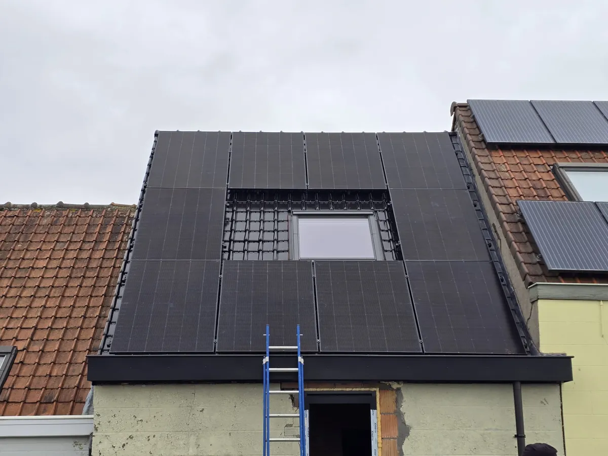 Zonnepanelen installatie Destelbergen — Solarnation