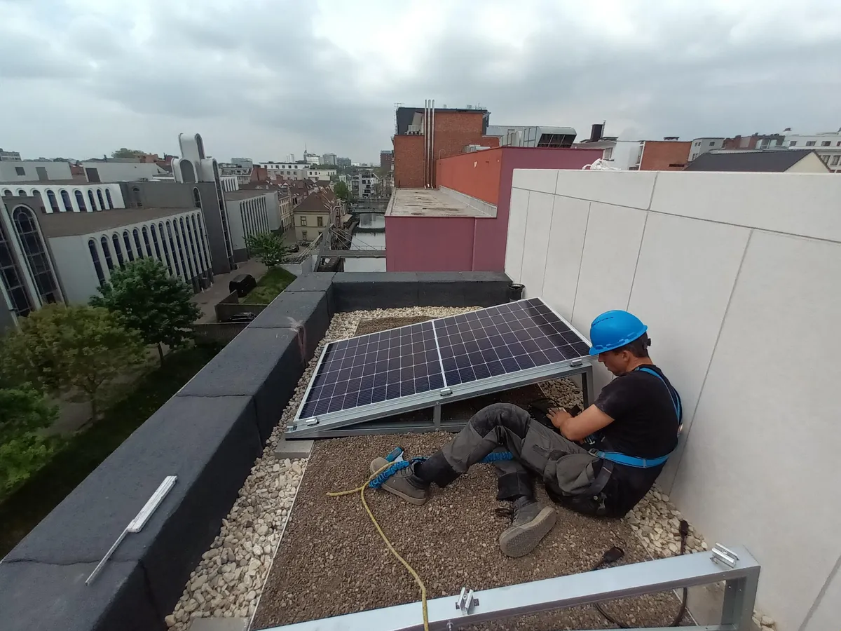 Zonnepanelen installatie Gent — Solarnation
