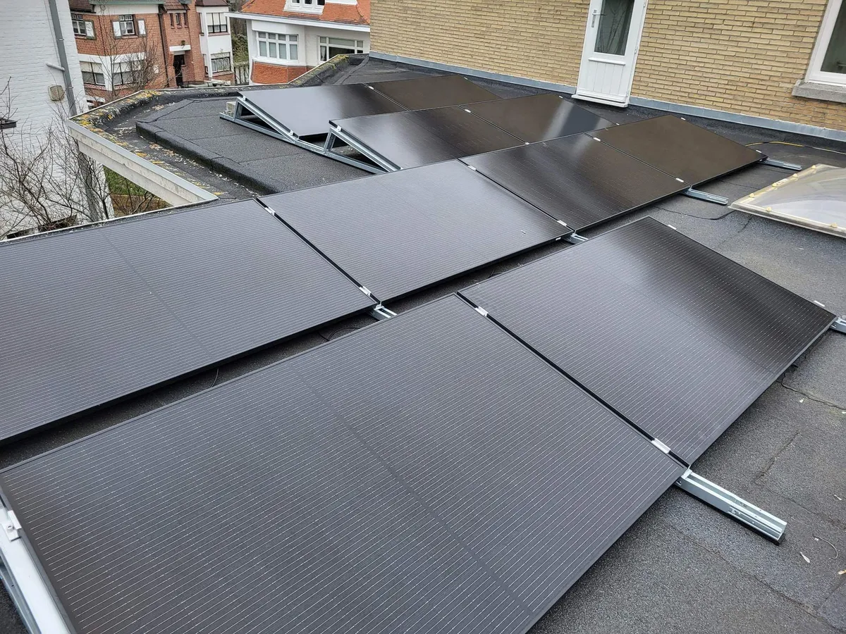 Zonnepanelen De Panne (8660) — Erkend installateur Solarnation Zonnepanelen installatie De Panne — Solarnation