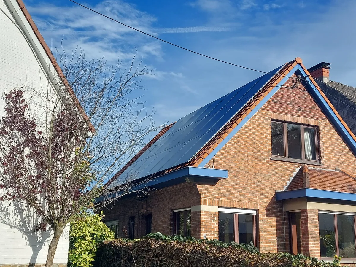 Zonnepanelen Destelbergen (9070) — Erkend installateur Solarnation Zonnepanelen installatie Destelbergen — Solarnation