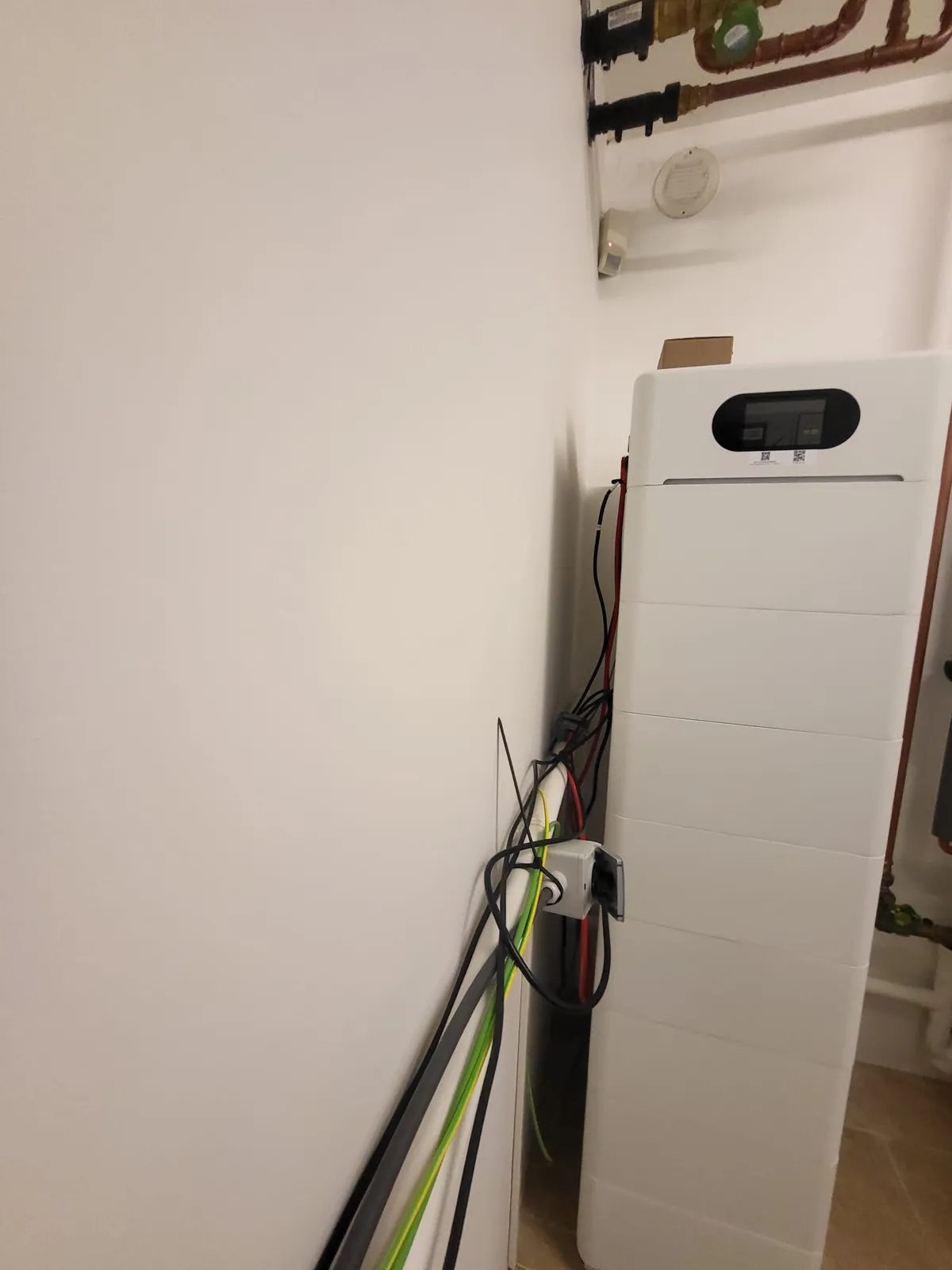 Thuisbatterij Hooglede (8830) — Erkend installateur Solarnation Thuisbatterij installatie Hooglede — Solarnation