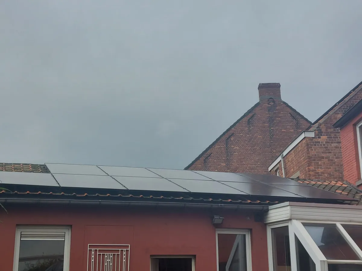 Zonnepanelen installatie Evergem — Solarnation
