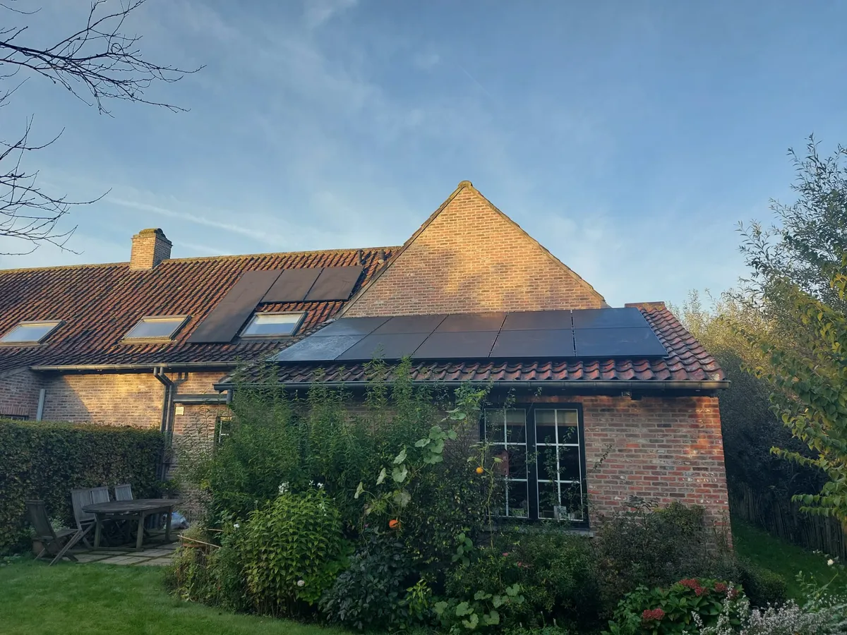 Zonnepanelen + Batterij + Slimme Sturing Destelbergen