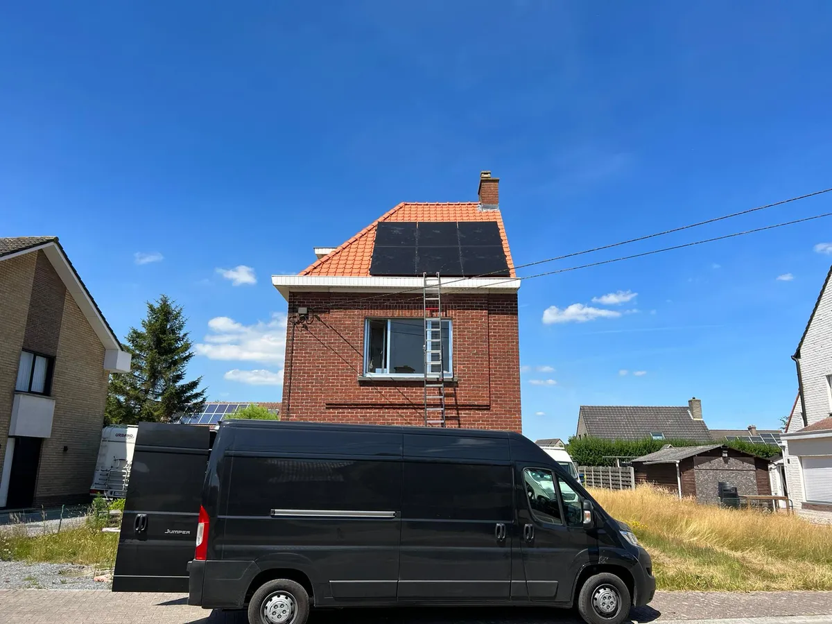 Zonnepanelen Zottegem (9620) — Erkend installateur Solarnation Zonnepanelen installatie Zottegem — Solarnation