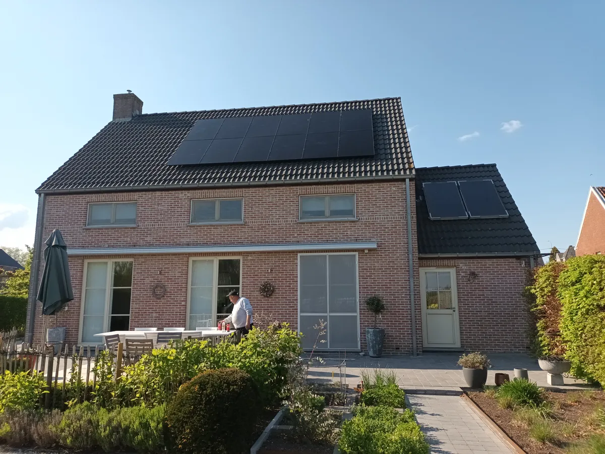 Panneaux solaires + Batterie + Pilotage Intelligent Oudenaarde (9700) — Installateur agréé Solarnation Panneaux solaires + Batterie + Pilotage Intelligent installation Oudenaarde — Solarnation