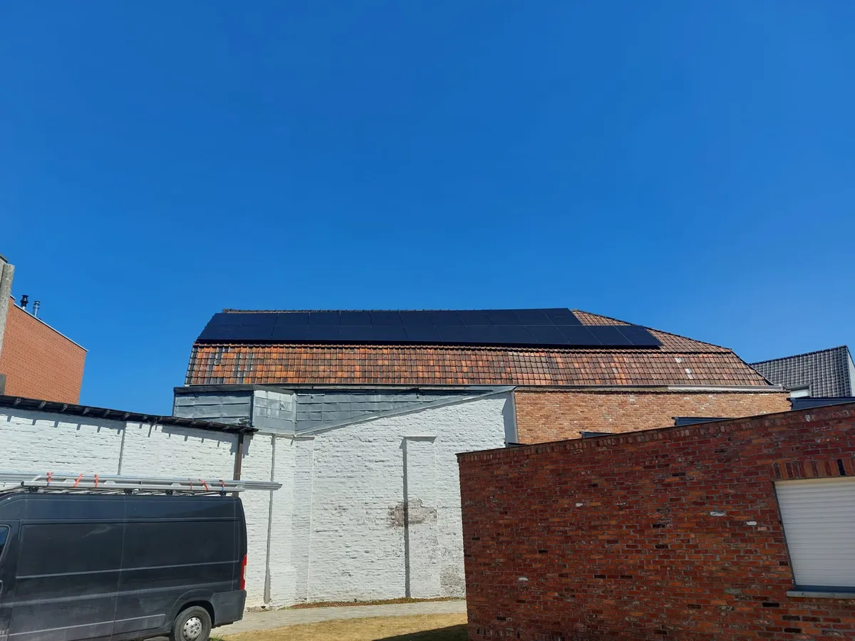 Zonnepanelen installatie Kortrijk — Solarnation